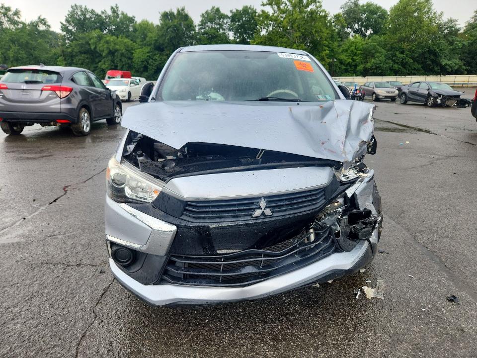Продажа на аукционе авто 2017 Mitsubishi Outlander Sport, vin: JA4AR3AU2HZ060148, номер лота: 63953736