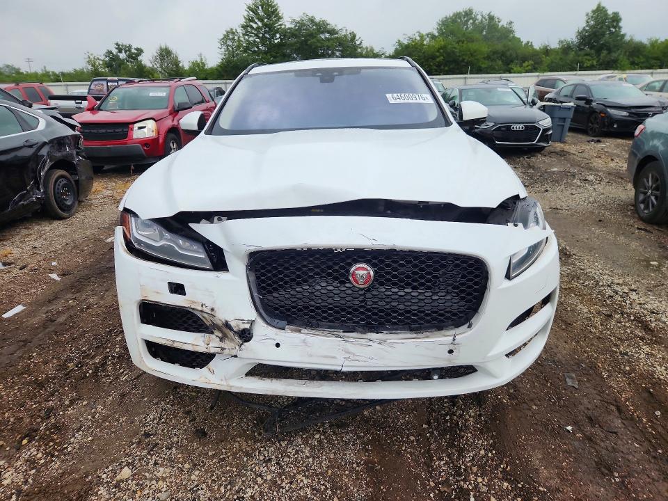 Продаж на аукціоні авто 2018 Jaguar F-pace, vin: SADCK2FX8JA321937, номер лоту: 64600976