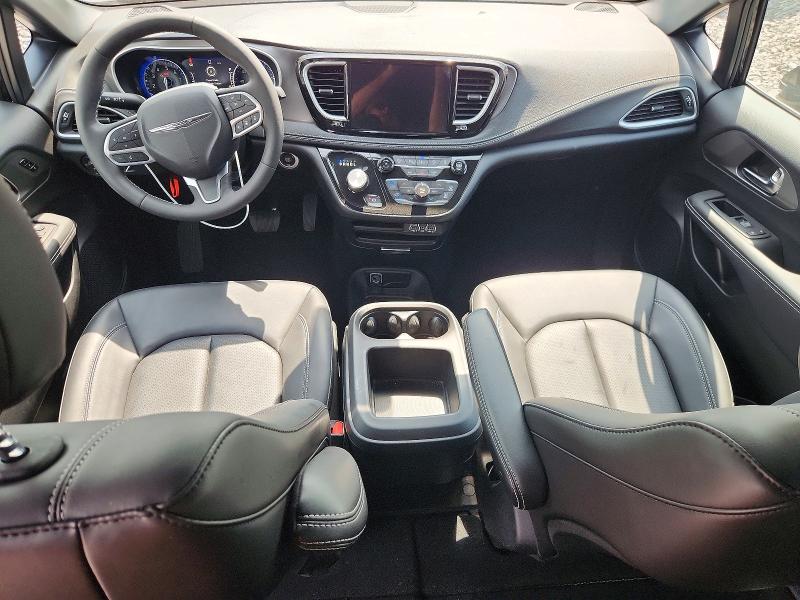 Auction sale of the 2025 Chrysler Pacifica, vin: 2C4RC1BG6SR546082, lot number: 66168466
