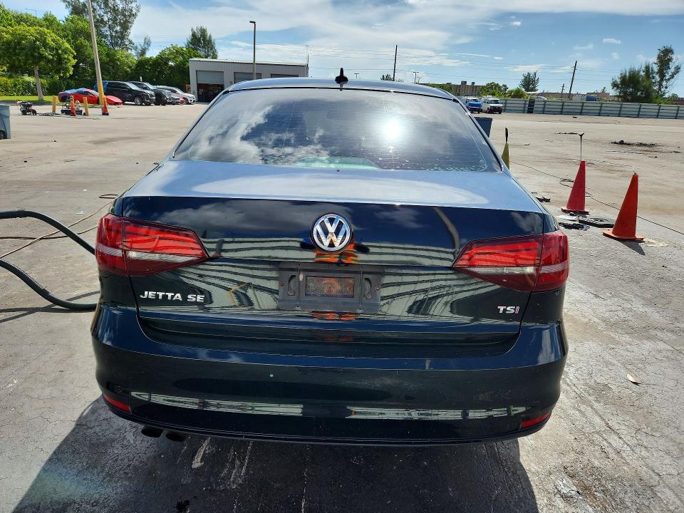Продажа на аукционе авто 2017 Volkswagen Jetta, vin: 3VWB67AJ1HM252014, номер лота: 66770896