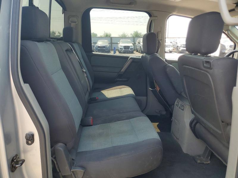 2004 Nissan Titan მანქანა იყიდება აუქციონზე, vin: 1N6AA07B64N522033, აუქციონის ნომერი: 62866426