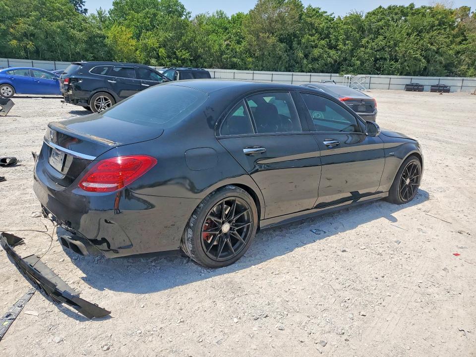 63607826 :رقم المزاد ، 55SWF6EB2GU106322 vin ، 2016 Mercedes-benz C مزاد بيع