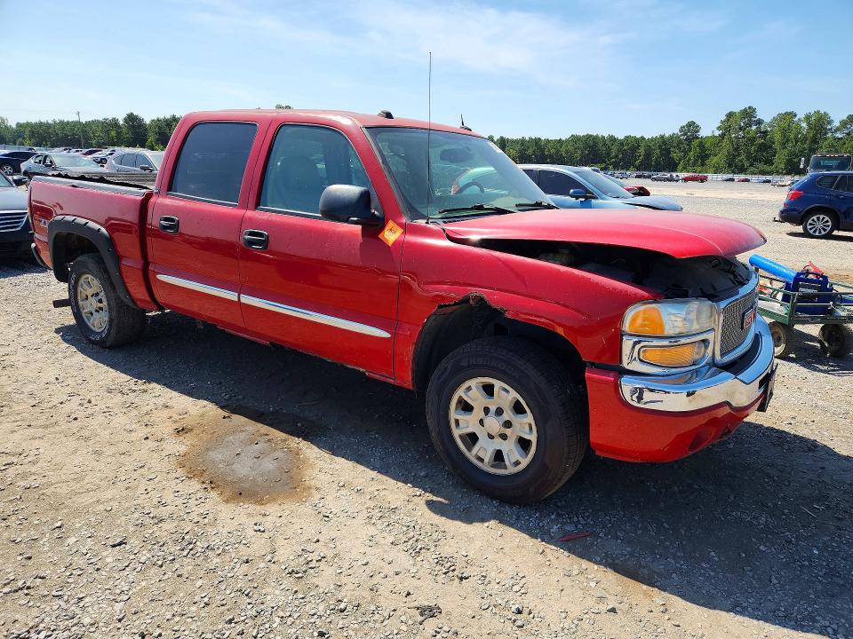 Продажа на аукционе авто 2005 Gmc New Sierra, vin: 2GTEK13T051226207, номер лота: 64679856