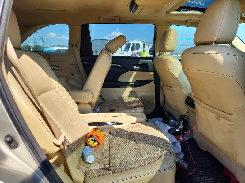 67462706 :رقم المزاد ، 5TDYKRFH2ES032841 vin ، 2014 Toyota Highlander مزاد بيع