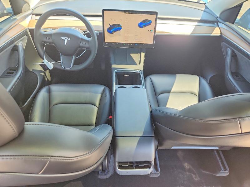 65495256 :رقم المزاد ، 7SAYGDEE2PF663031 vin ، 2023 Tesla Model Y مزاد بيع