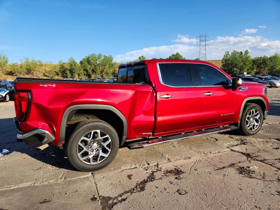 66026576 :رقم المزاد ، 3GTUUDEDXNG618437 vin ، 2022 Gmc Sierra مزاد بيع