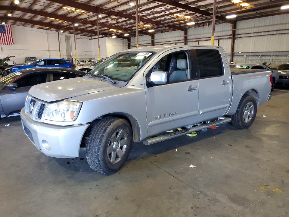 64861396 :رقم المزاد ، 1N6BA07A27N230945 vin ، 2007 Nissan Titan مزاد بيع