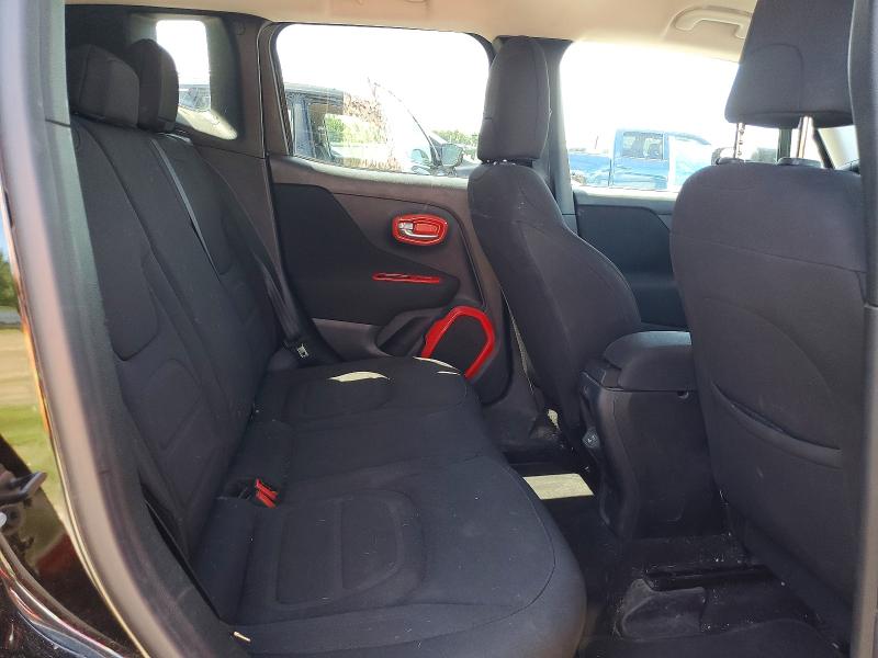66228236 :رقم المزاد ، ZACCJBBB4JPJ05198 vin ، 2018 Jeep Renegade مزاد بيع