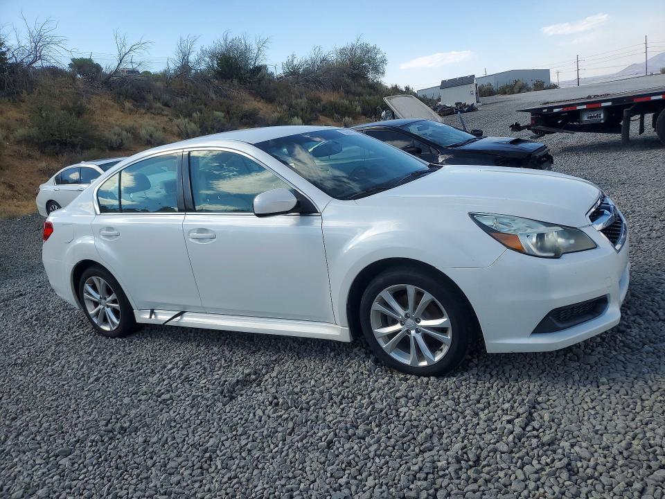 2013 Subaru Legacy მანქანა იყიდება აუქციონზე, vin: 4S3BMBC67D3020355, აუქციონის ნომერი: 63654056