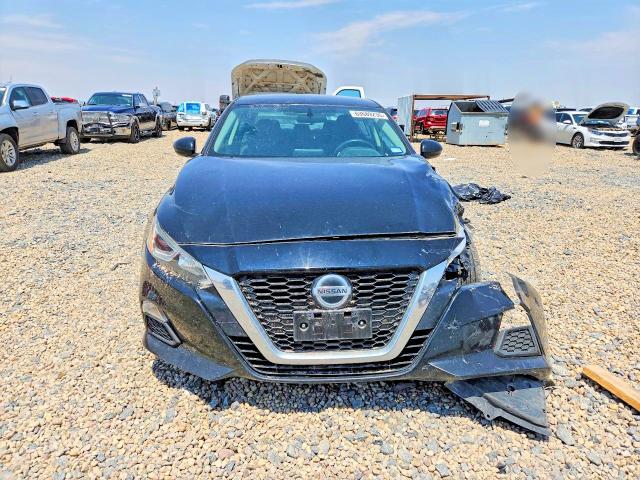 Продаж на аукціоні авто 2020 Nissan Altima, vin: 1N4BL4BV8LC132402, номер лоту: 63689236