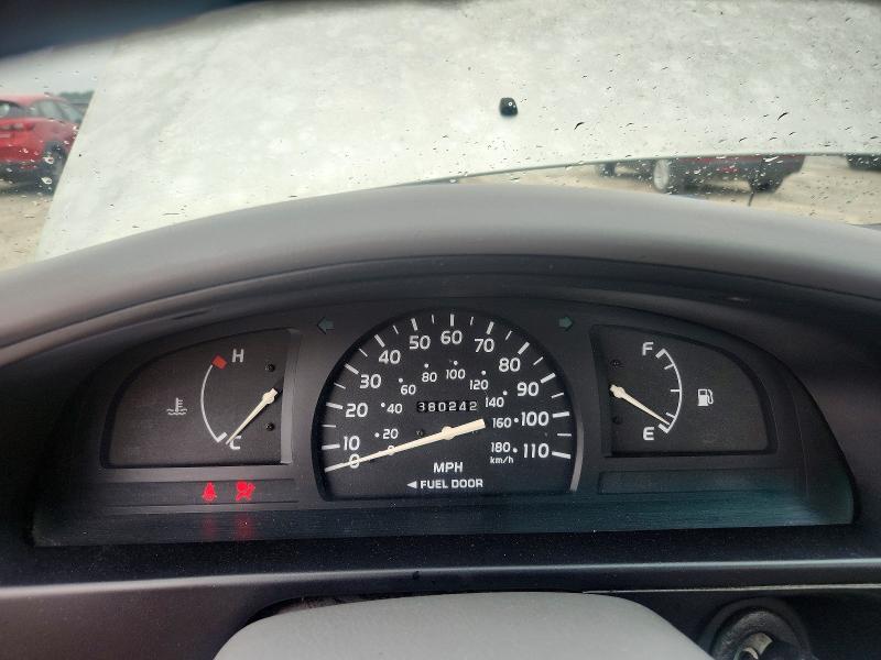 63813396 :رقم المزاد ، 5TENL42N61Z828603 vin ، 2001 Toyota Tacoma مزاد بيع