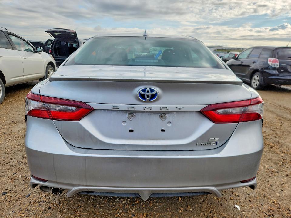 64934226 :رقم المزاد ، 4T1B21HK4MU523742 vin ، 2021 Toyota Camry مزاد بيع