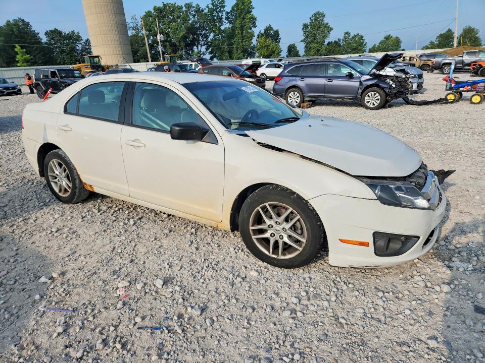 Auction sale of the 2012 Ford Fusion, vin: 3FAHP0GA5CR400806, lot number: 64309336