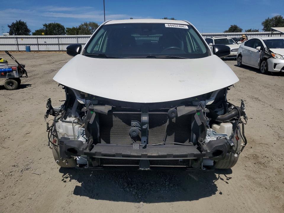 Продажа на аукционе авто 2018 Toyota Rav4, vin: JTMZFREV1JJ150189, номер лота: 64452466