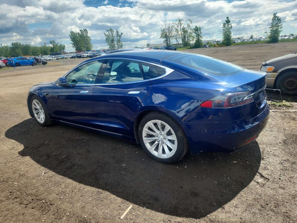 Продажа на аукционе авто 2019 Tesla Model S, vin: 5YJSA1E28KF312612, номер лота: 66640936
