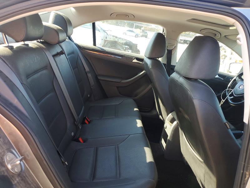 65674316 :رقم المزاد ، 3VWL17AJ3GM393619 vin ، 2016 Volkswagen Jetta مزاد بيع