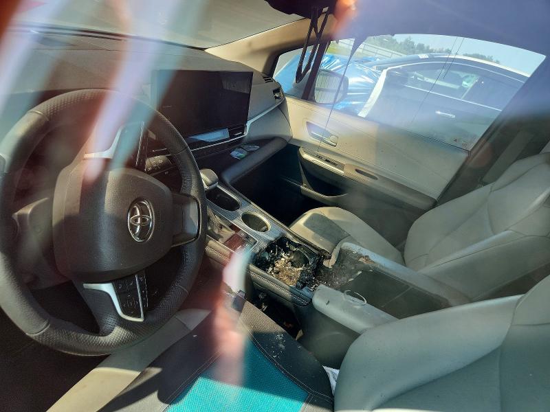 Продаж на аукціоні авто 2025 Toyota Sienna, vin: 5TDGRKEC7SS263508, номер лоту: 63386526
