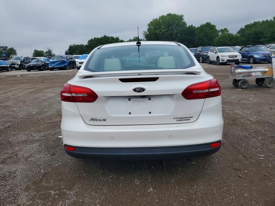 Продажа на аукционе авто 2015 Ford Focus, vin: 1FADP3J28FL299913, номер лота: 63709776