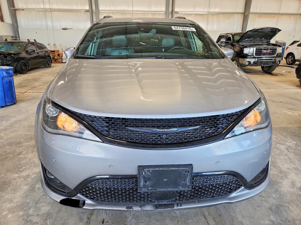 Продаж на аукціоні авто 2020 Chrysler Pacifica, vin: 2C4RC3BG4LR288352, номер лоту: 64750416