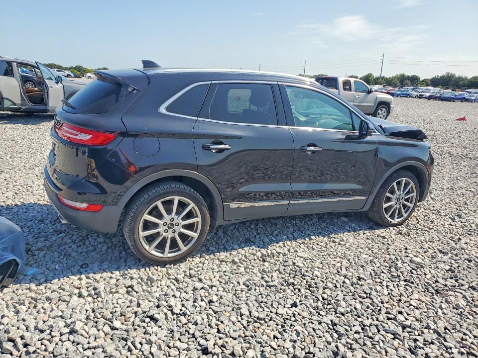 65128176 :رقم المزاد ، 5LMCJ3C92KUL18597 vin ، 2019 Lincoln Mkc مزاد بيع