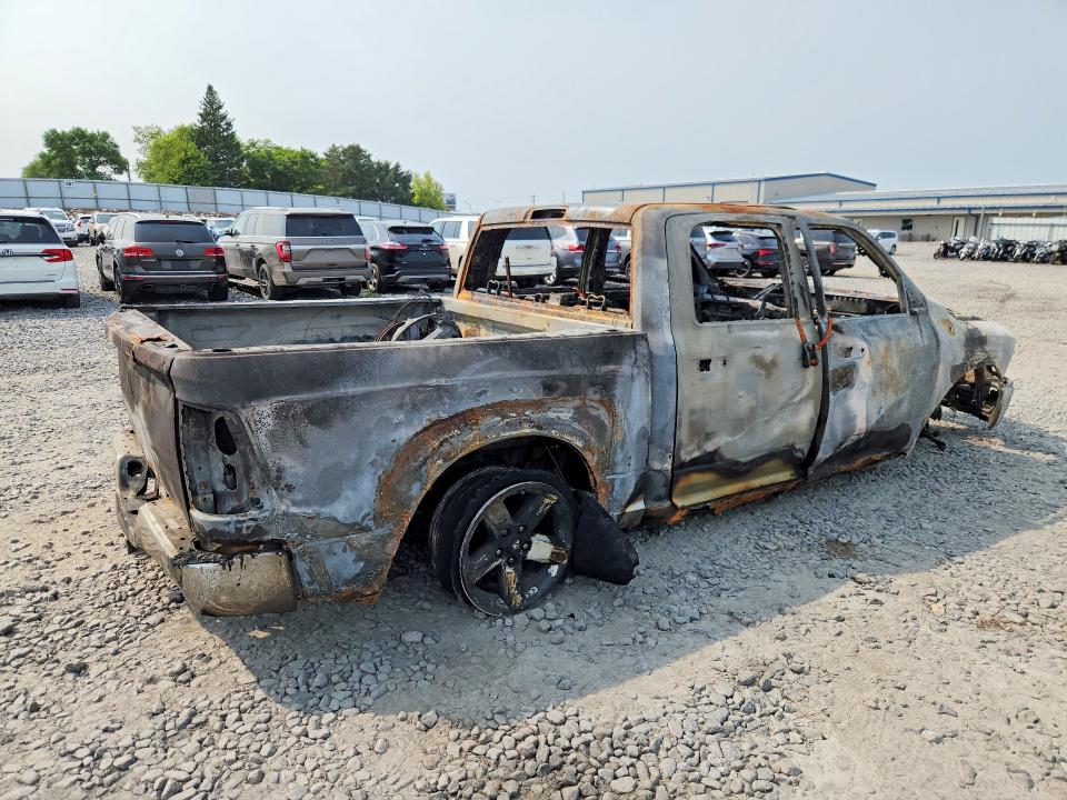64008956 :رقم المزاد ، 1D7RV1CT4AS105740 vin ، 2010 Dodge Ram 1500 مزاد بيع