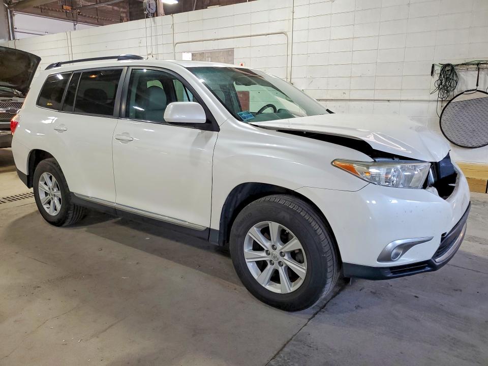 Продажа на аукционе авто 2013 Toyota Highlander, vin: 5TDBK3EH0DS231230, номер лота: 65293076