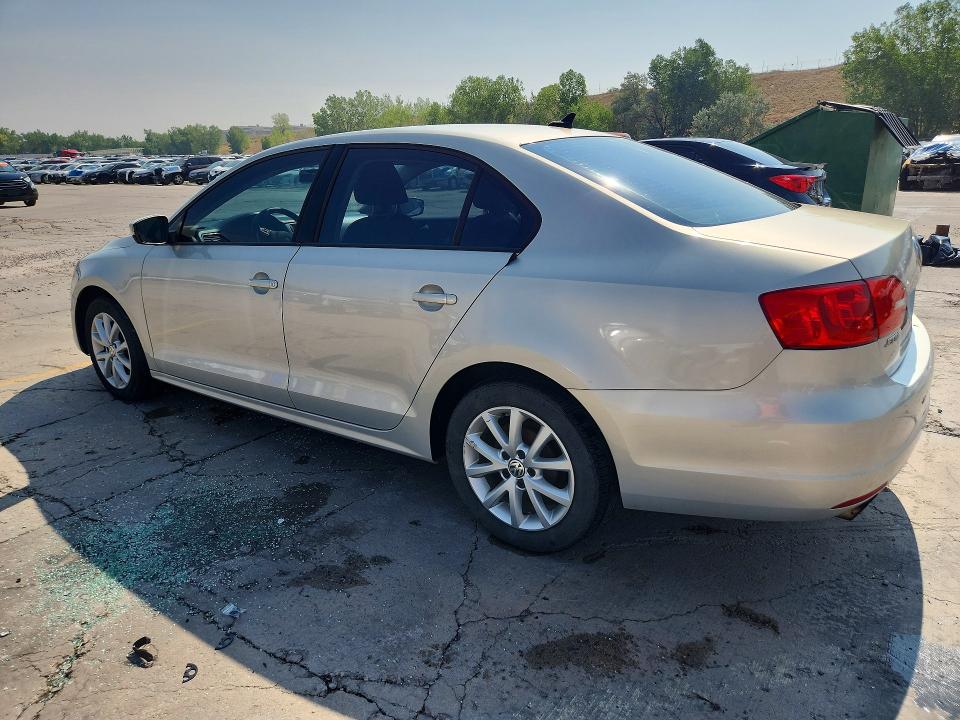 63678996 :رقم المزاد ، 3VWDP7AJ3CM321879 vin ، 2012 Volkswagen Jetta مزاد بيع