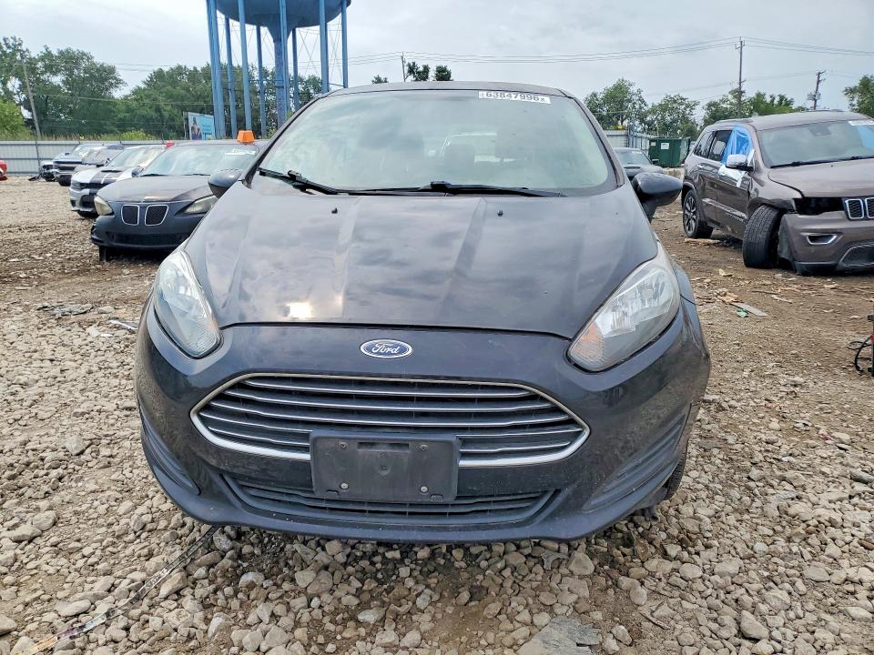 63847996 :رقم المزاد ، 3FADP4EJ1KM113323 vin ، 2019 Ford Fiesta مزاد بيع