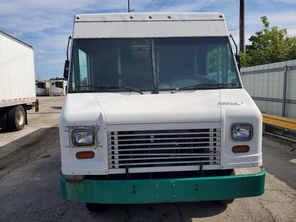 63625346 :رقم المزاد ، 1FC3E4KL4EDA66886 vin ، 2014 Ford Econoline مزاد بيع