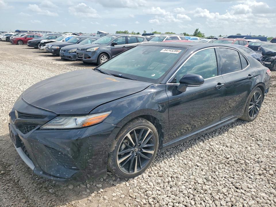 Aukcja sprzedaży 2018 Toyota Camry, vin: 4T1B61HK7JU018150, numer aukcji: 64743286