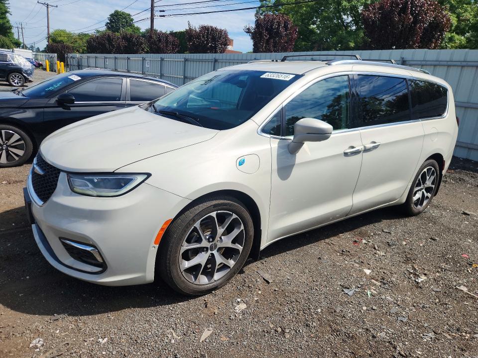 63326516 :رقم المزاد ، 2C4RC1L74MR581060 vin ، 2021 Chrysler Pacifica مزاد بيع