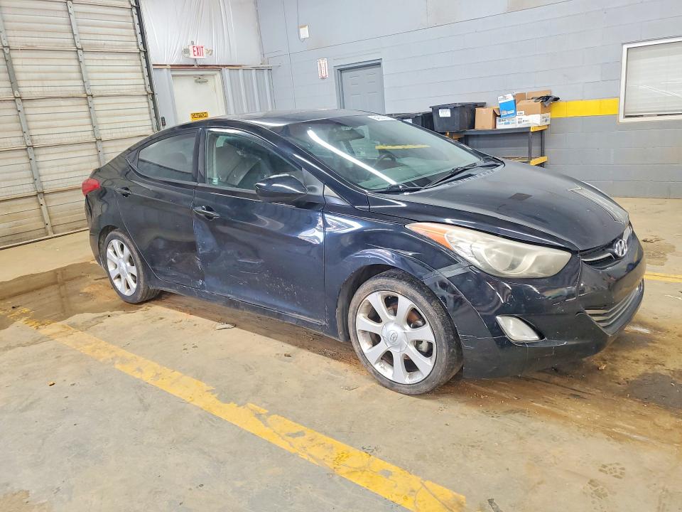 64650376 :رقم المزاد ، KMHDH4AE5DU888542 vin ، 2013 Hyundai Elantra مزاد بيع