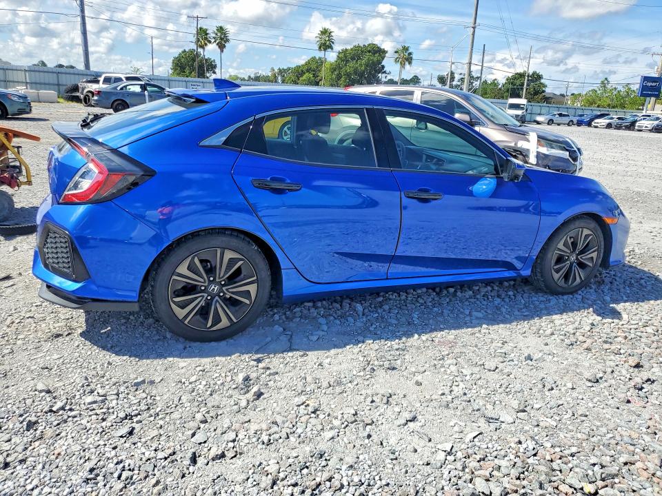 66813476 :رقم المزاد ، SHHFK7H58JU235745 vin ، 2018 Honda Civic مزاد بيع