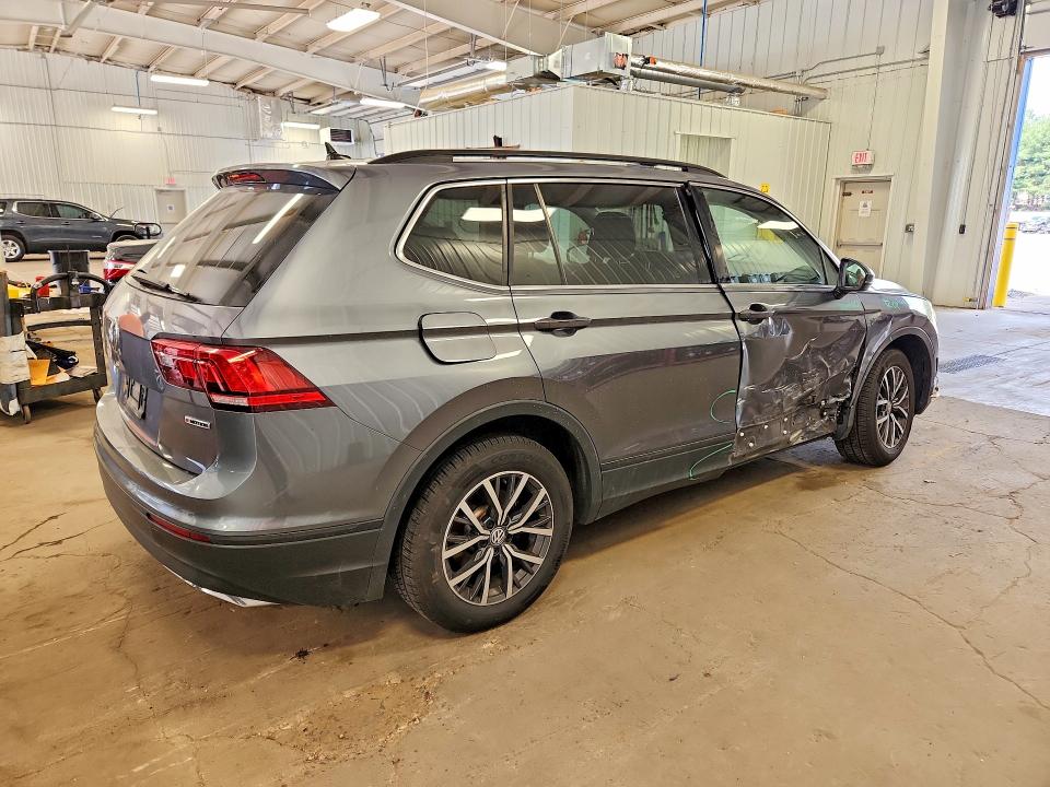 2019 Volkswagen Tiguan მანქანა იყიდება აუქციონზე, vin: 3VV2B7AX7KM198293, აუქციონის ნომერი: 66615036