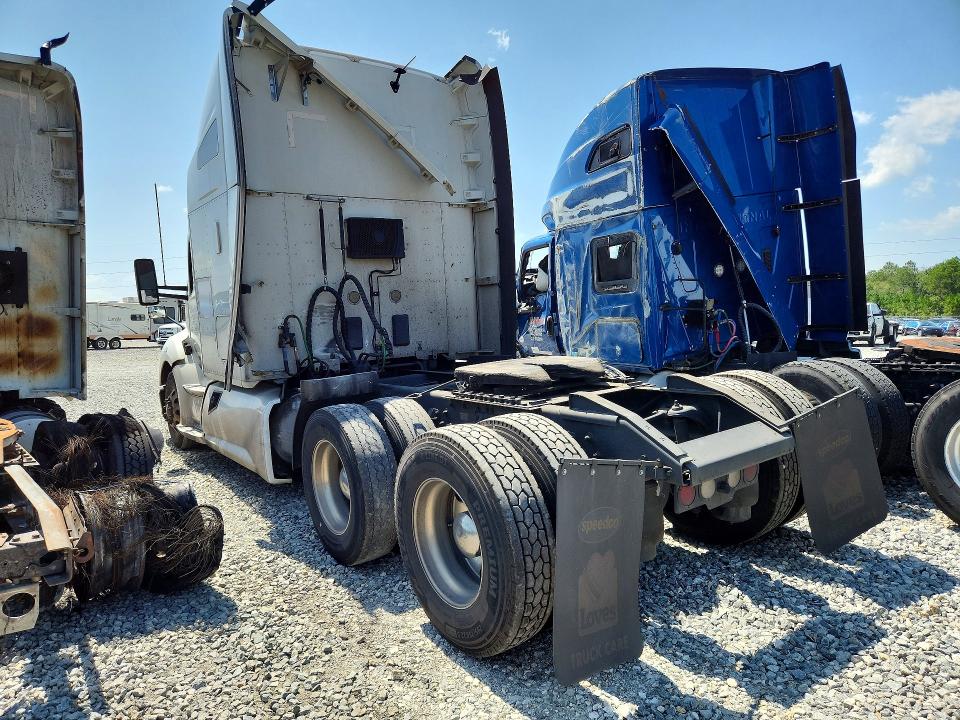 65378886 :رقم المزاد ، 1XKYDP9X6LJ311094 vin ، 2020 Kenworth Construction مزاد بيع