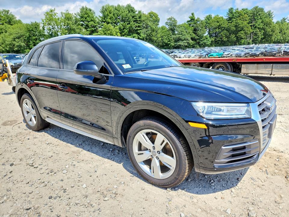 Продажа на аукционе авто 2018 Audi Q5, vin: WA1ANAFY7J2003650, номер лота: 63843106