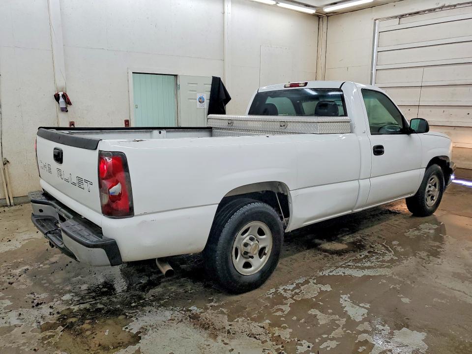 Продажа на аукционе авто 2004 Chevrolet Silverado, vin: 1GCEC14VX4Z327404, номер лота: 64096256
