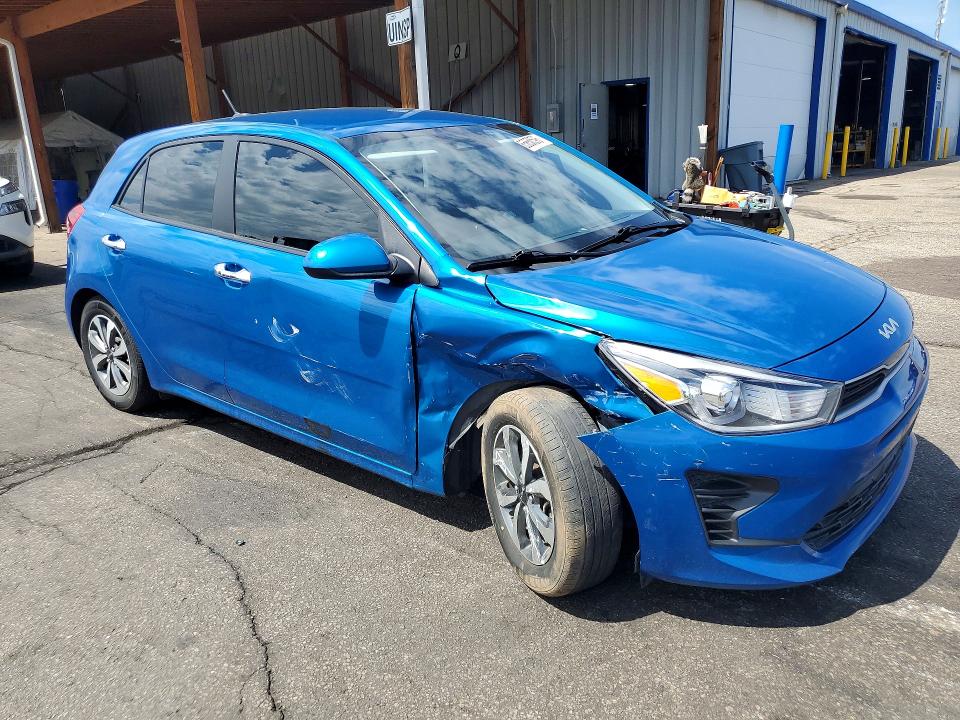 2023 Kia Rio მანქანა იყიდება აუქციონზე, vin: 3KPA25AD8PE600215, აუქციონის ნომერი: 65650596