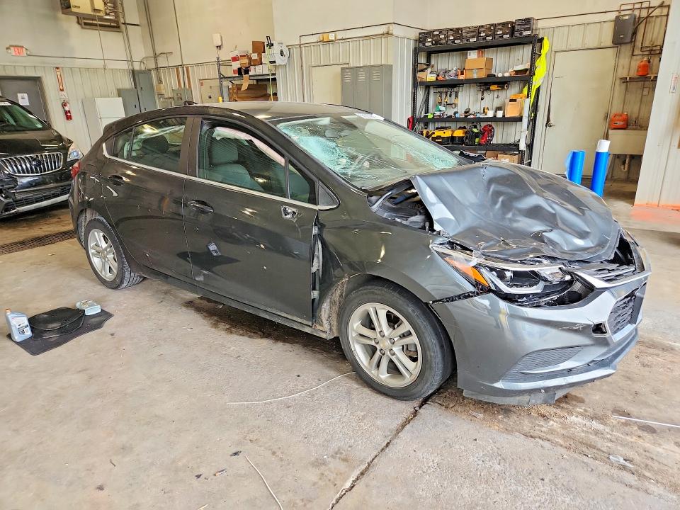 Продаж на аукціоні авто 2018 Chevrolet Cruze, vin: 3G1BE6SM6JS594268, номер лоту: 65507976
