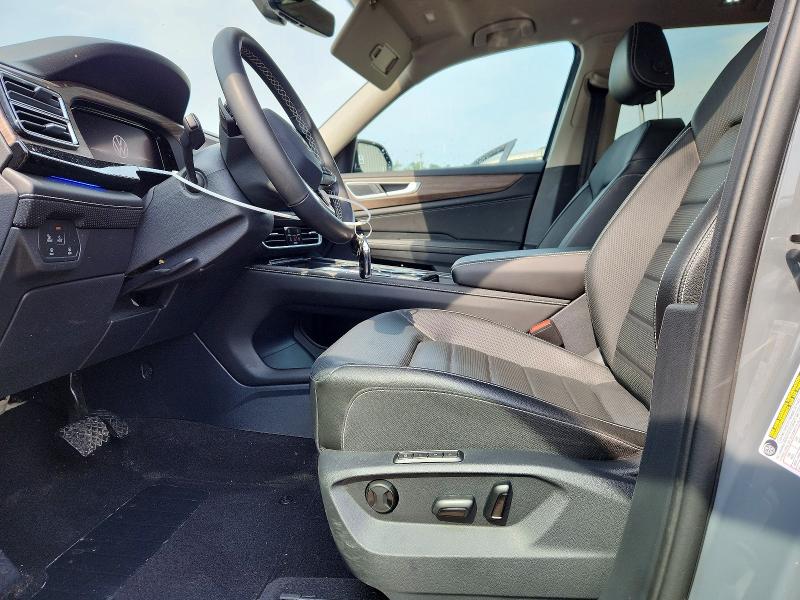 Продажа на аукционе авто 2025 Volkswagen Atlas, vin: 1V2BR2CA9SC502925, номер лота: 64682806