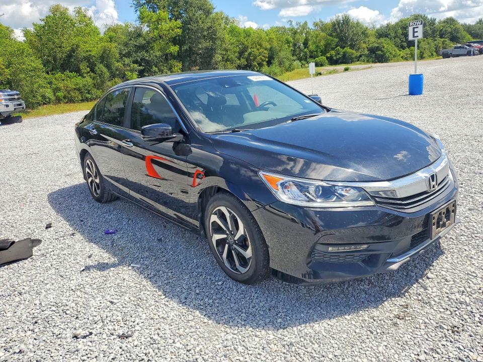 Продаж на аукціоні авто 2017 Honda Accord, vin: 1HGCR2F95HA025469, номер лоту: 64496236
