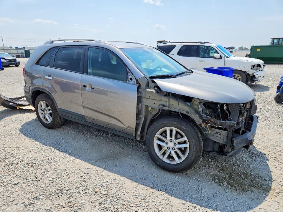 64836546 :رقم المزاد ، 5XYKTDA70FG650145 vin ، 2015 Kia Sorento مزاد بيع