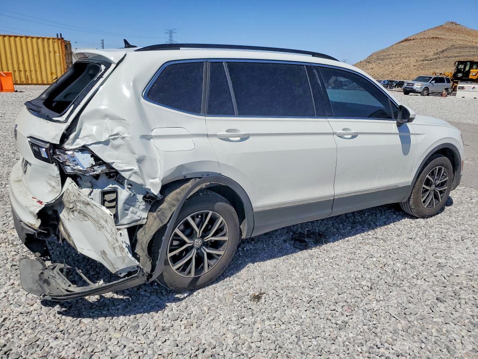 Продаж на аукціоні авто 2021 Volkswagen Tiguan, vin: 3VV3B7AX8MM065792, номер лоту: 63925286