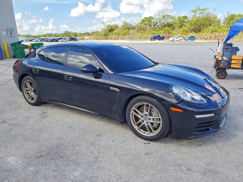 2014 Porsche Panamera მანქანა იყიდება აუქციონზე, vin: WP0AA2A74EL010450, აუქციონის ნომერი: 67132106