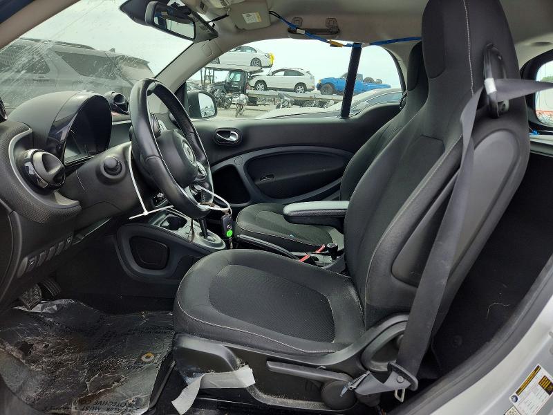 2019 Smart Fortwo მანქანა იყიდება აუქციონზე, vin: WMEFJ9BA9KK367442, აუქციონის ნომერი: 66995436