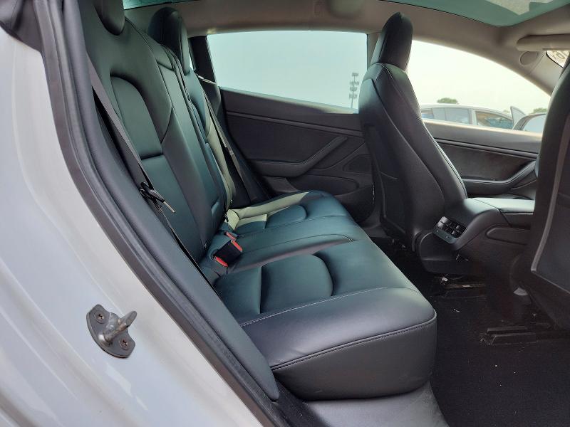 64054616 :رقم المزاد ، 5YJ3E1EB5LF637339 vin ، 2020 Tesla Model 3 مزاد بيع
