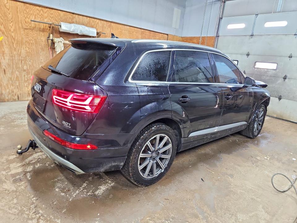Продаж на аукціоні авто 2017 Audi Q7, vin: WA1LAAF7XHD022834, номер лоту: 63527006