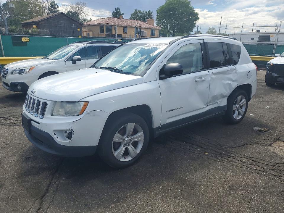 67170066 :رقم المزاد ، 1J4NT1FB9BD236373 vin ، 2011 Jeep Compass مزاد بيع