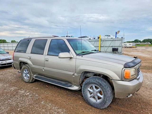 Aukcja sprzedaży 2000 Cadillac Escalade, vin: 1GYEK13R5YR144113, numer aukcji: 64900436
