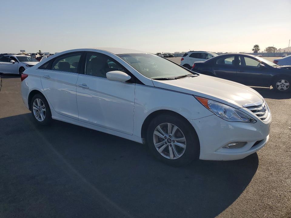 Продажа на аукционе авто 2013 Hyundai Sonata, vin: 5NPEB4AC1DH710016, номер лота: 63197016